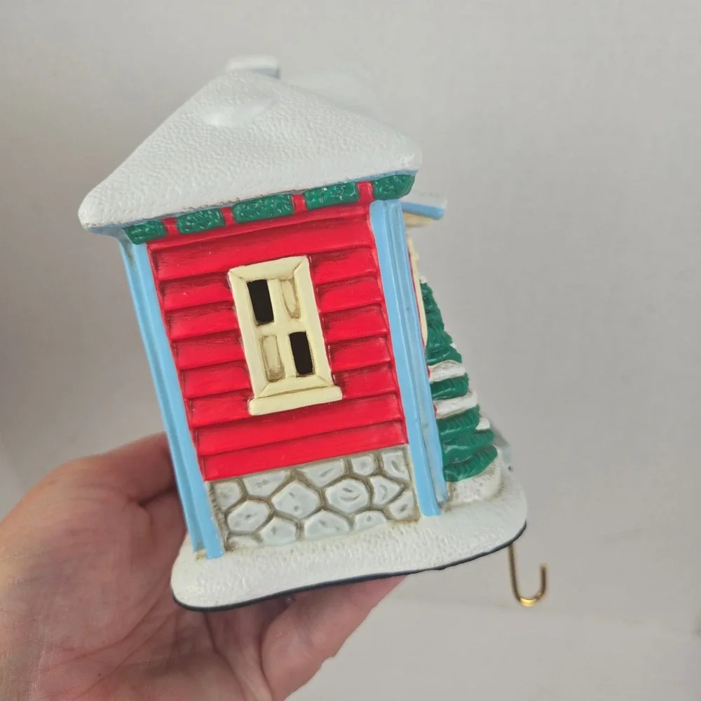 Vtg 1996 Hallmark Holiday House Stocking Hanger Light Up Cottage Red XSH3131